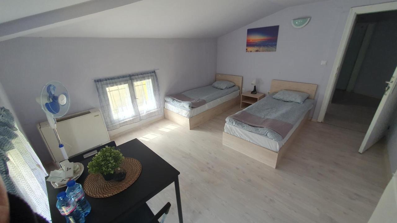 شقة فارنا  في Стаи За Гости Sun House المظهر الخارجي الصورة